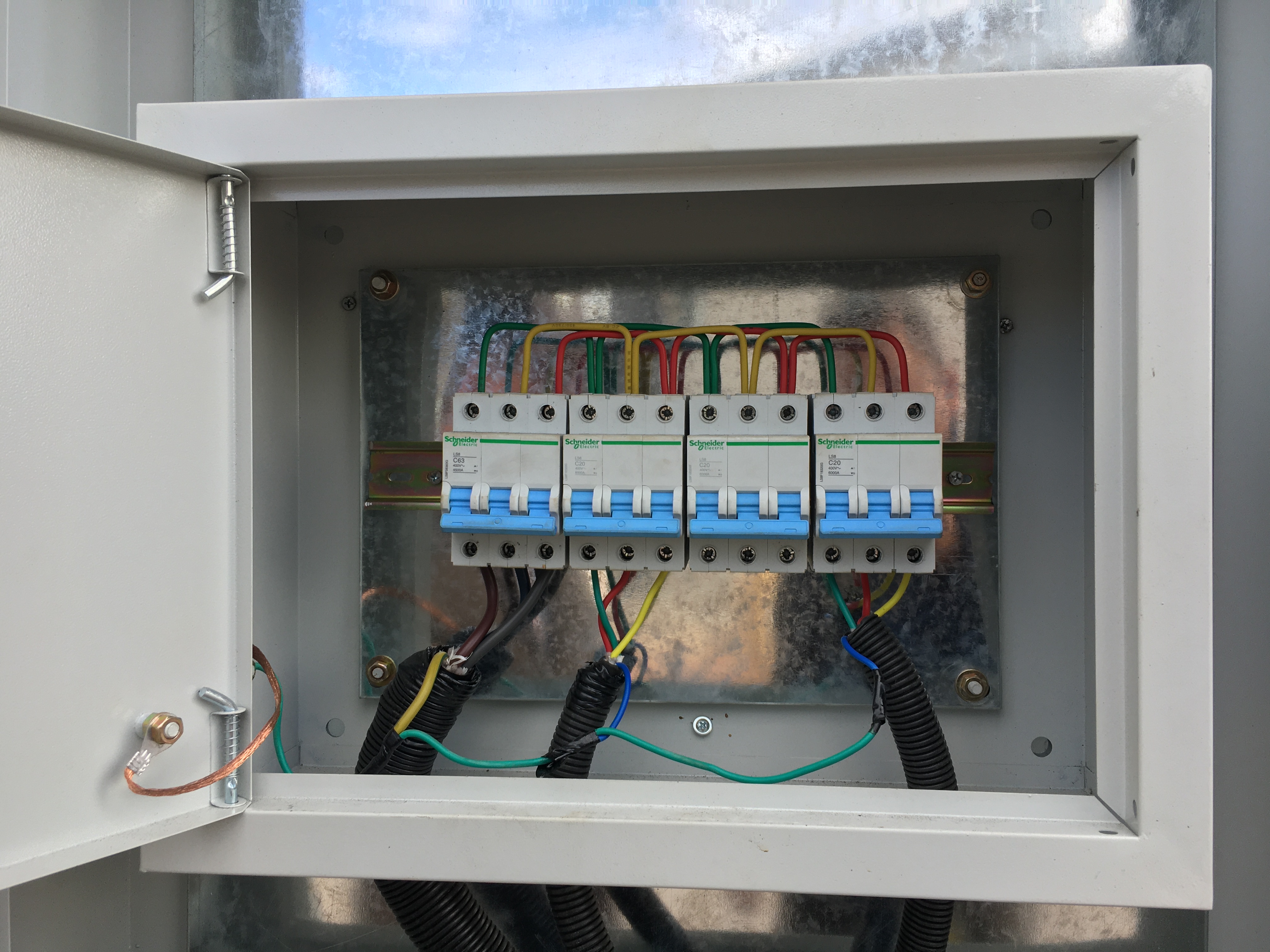 ./imagenes/INVOICE/2019/17293/QUEBRADORA DE QUIJADA DE 16X10 (15).JPG